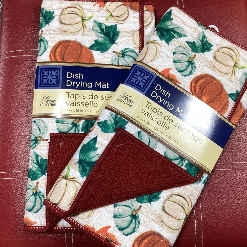 New set of 2 Home Collection microfiber drying mats pumpkin fall design